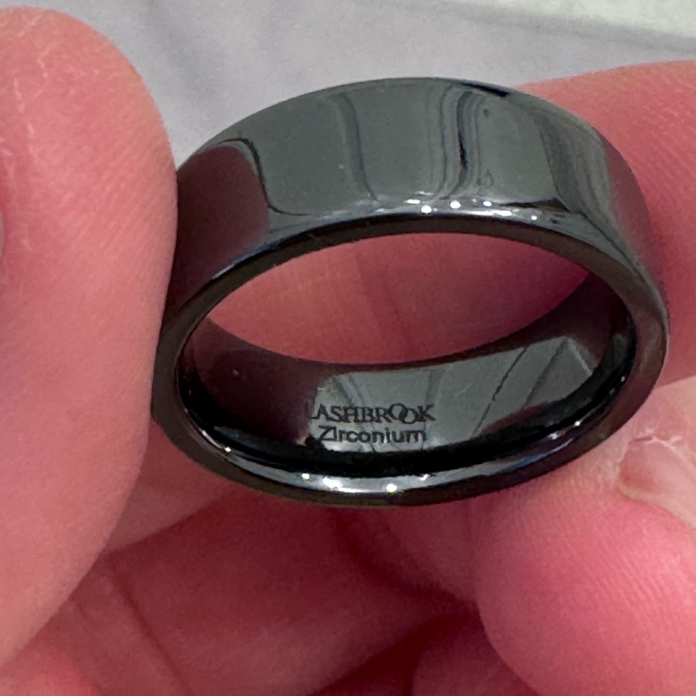Lashbrook Designs, Men’s Zirconium Ring - Black